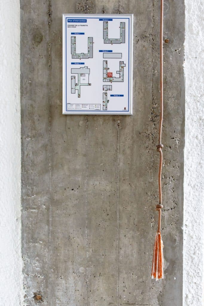 le corbusier couvent de la tourette art du sacre 08 m3 1991