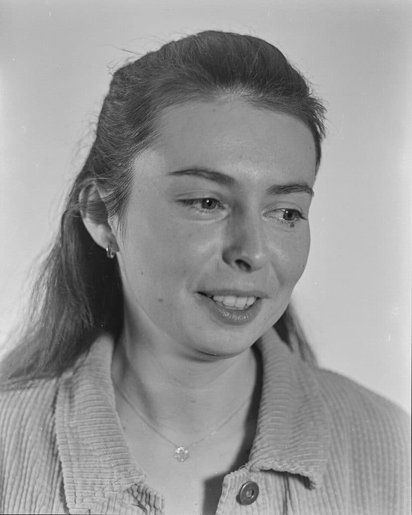 Portrait Hors Cadre de Karoline